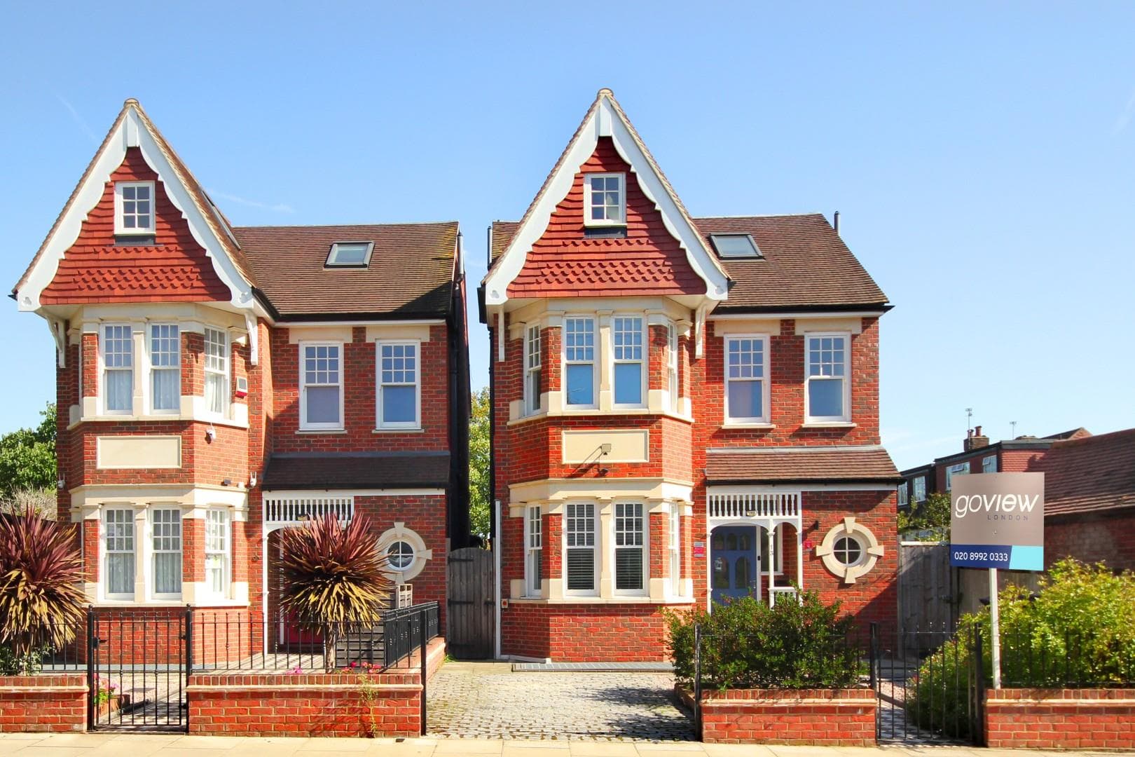 Ascott Avenue, W5
