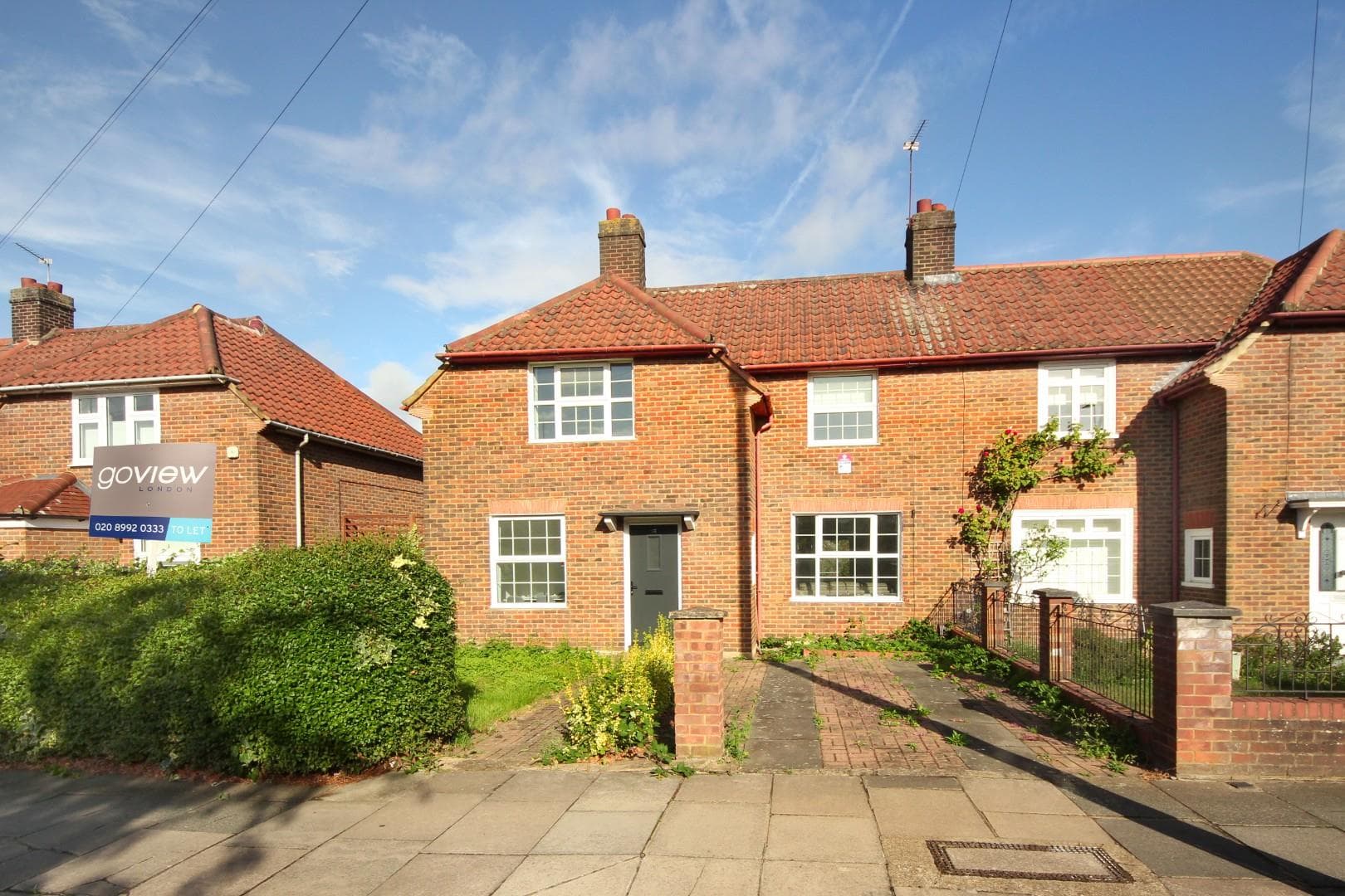 Saxon Drive, W3