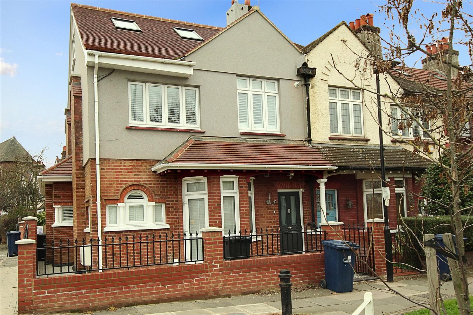 Horn Lane, W3