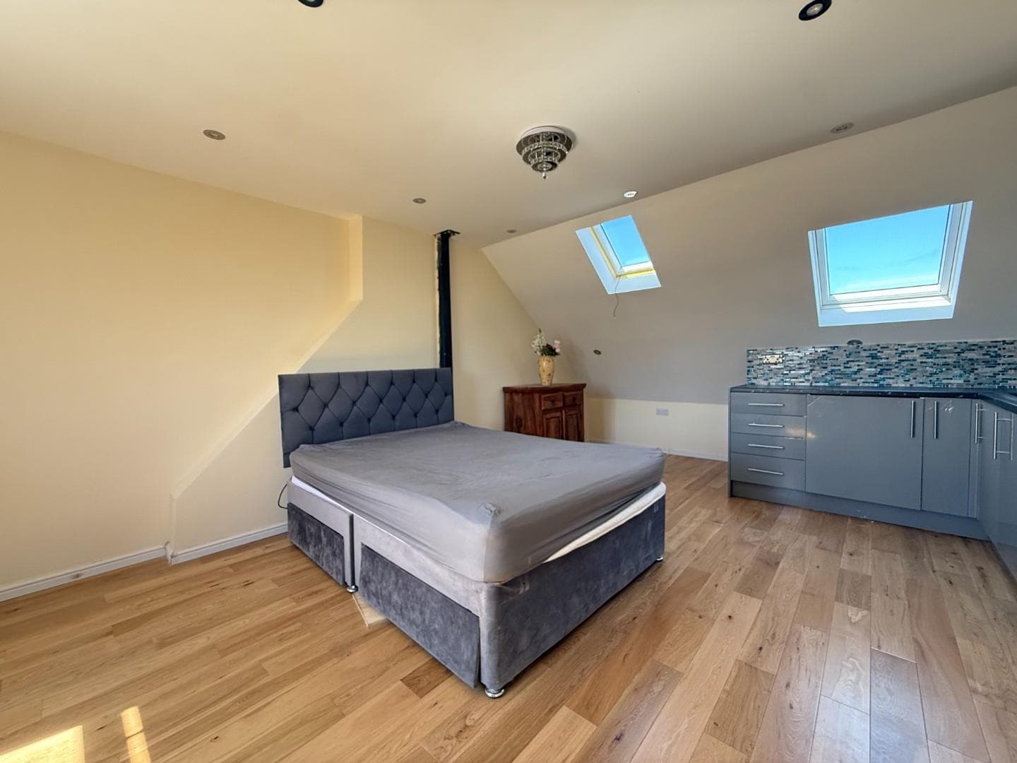 Parkside Way, HA2 6DE