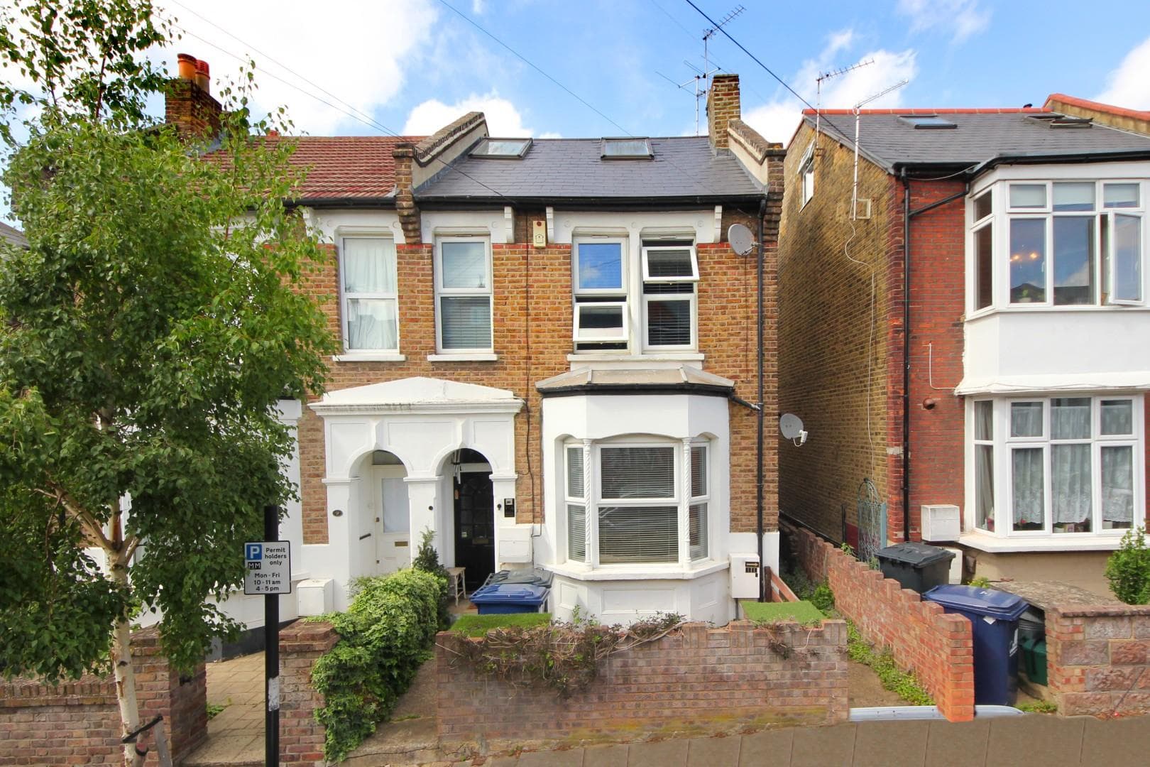 Birkbeck Avenue, W3