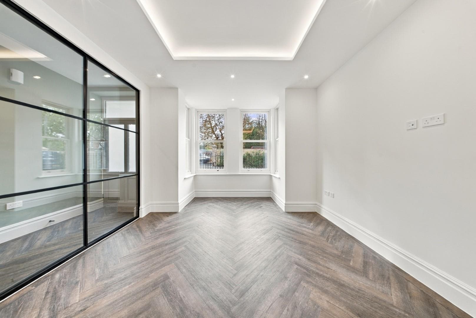 Castlebar Hill, Ealing, W5